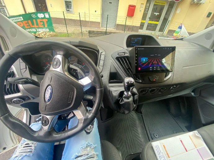 Ford Transit Custom interno